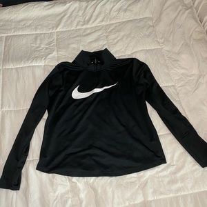 Nike Dri-Fit Quarter Zip MUST GO